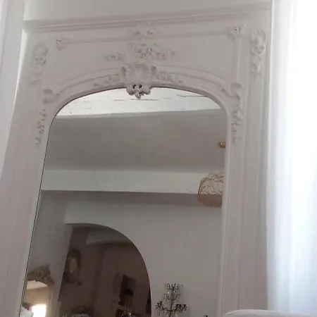 La Maison Perchee 3* Aigues-Mortes