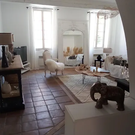 B&B La Maison Perchee 3*
